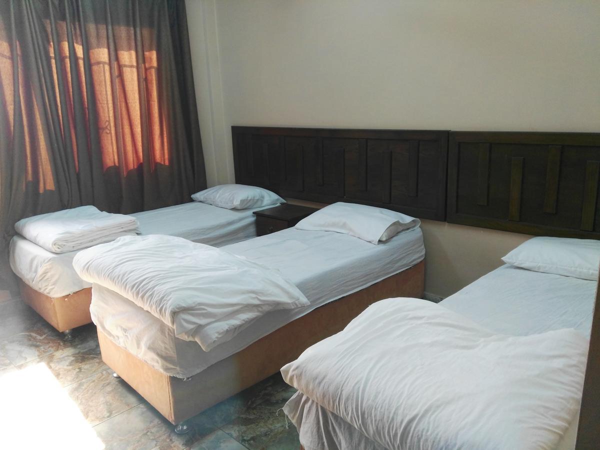Sea Beach Hotel Aqaba Exterior photo